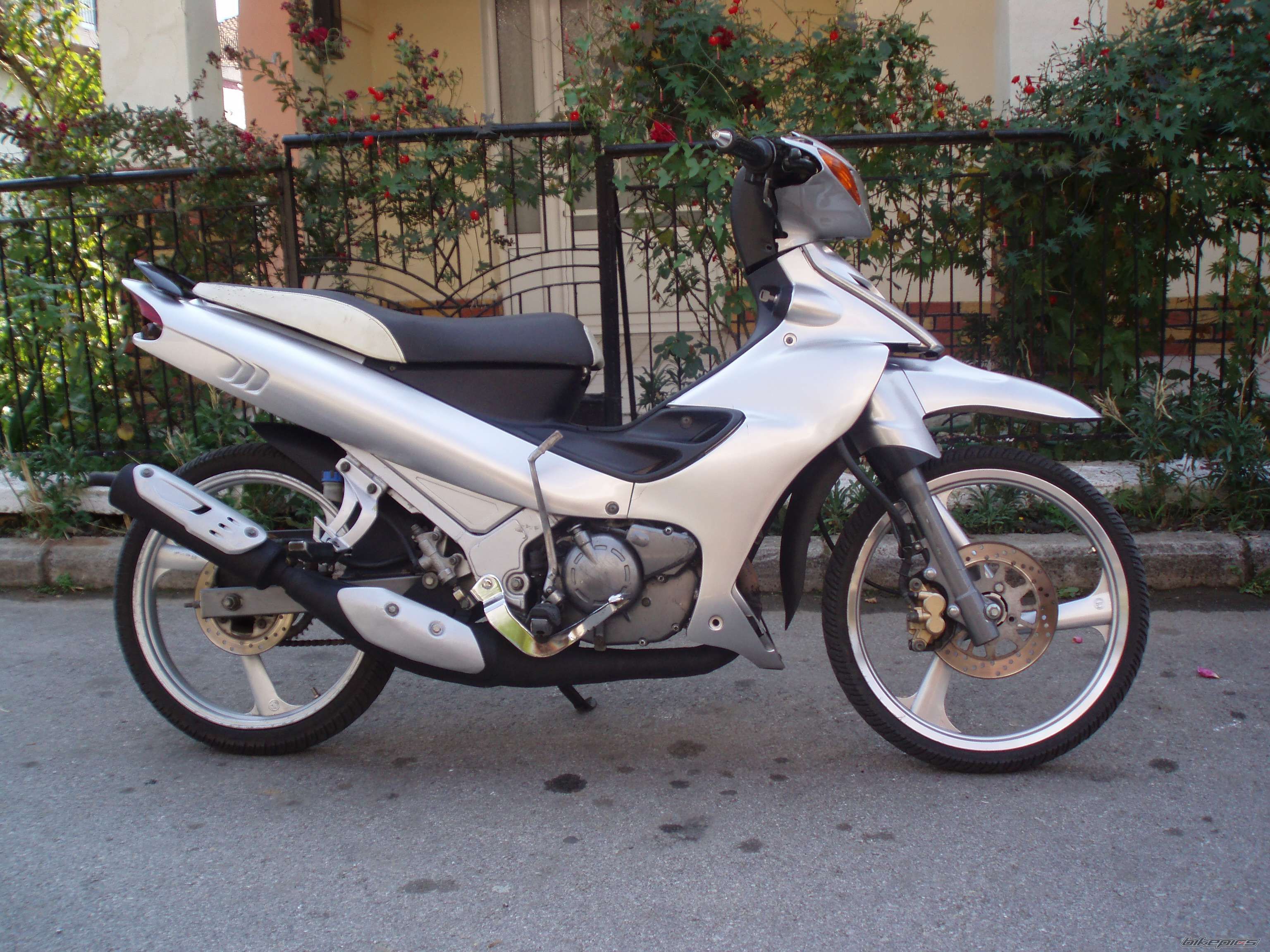 Bike Photo 1040414