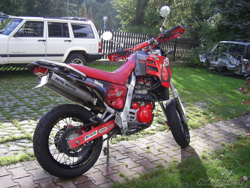 Bike Photo 1040475