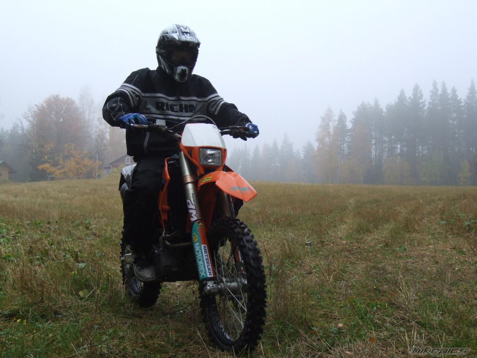 Photo 1040922