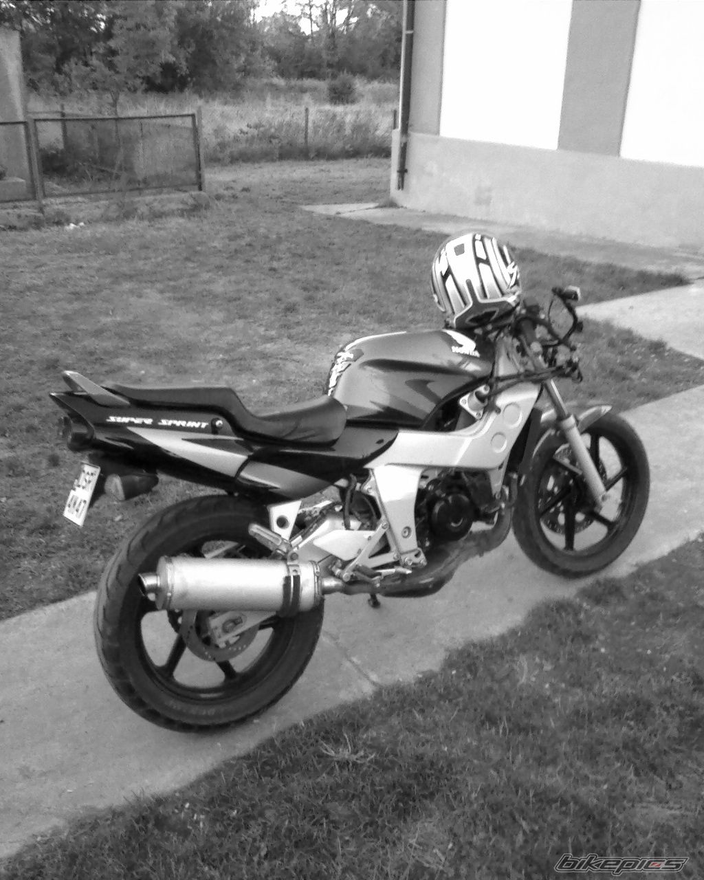Bike Photo 1041044
