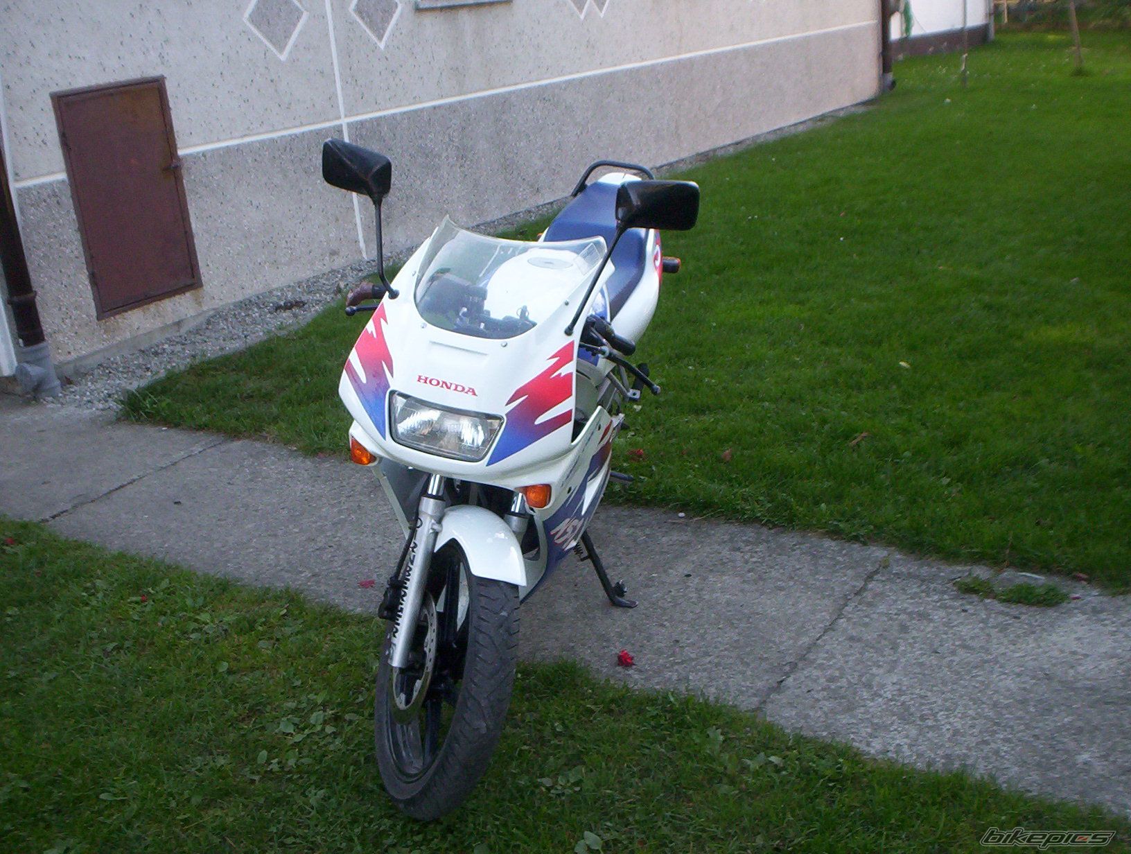 Photo 1041094