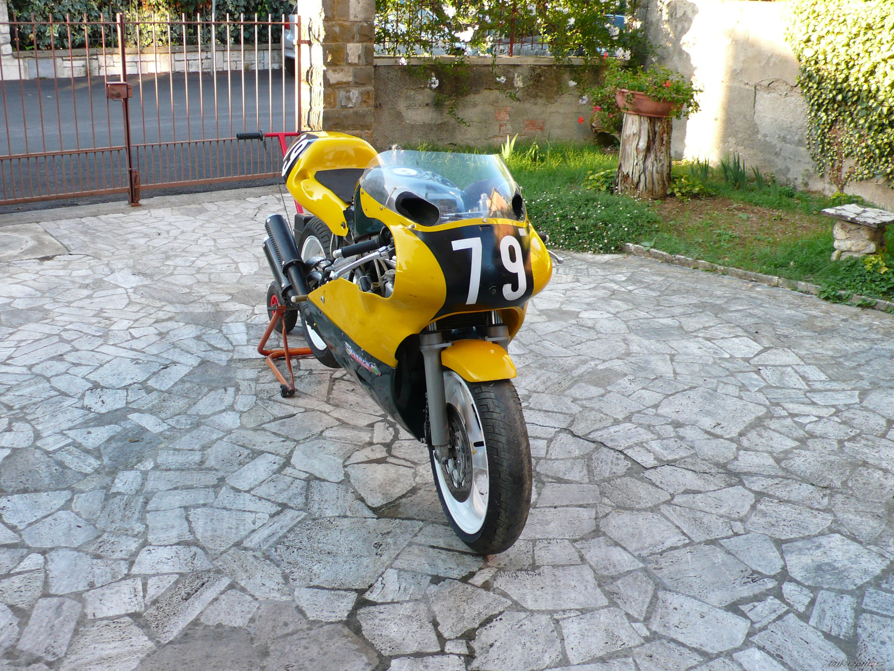 Bike Photo 1041555