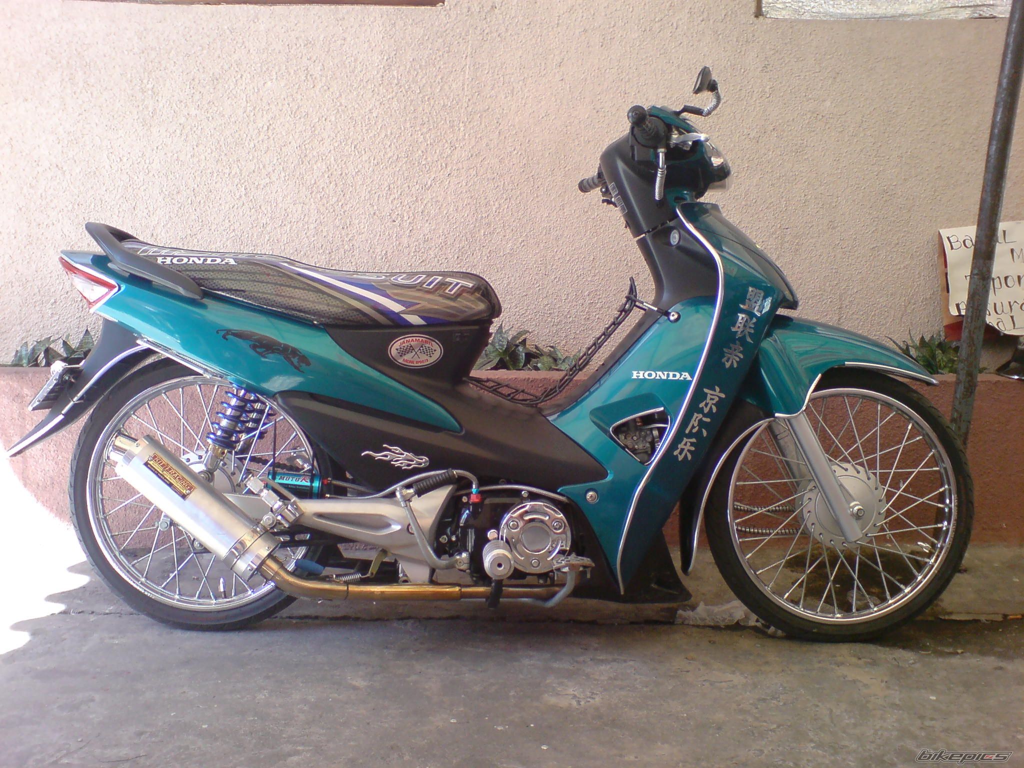 Photo 1041630