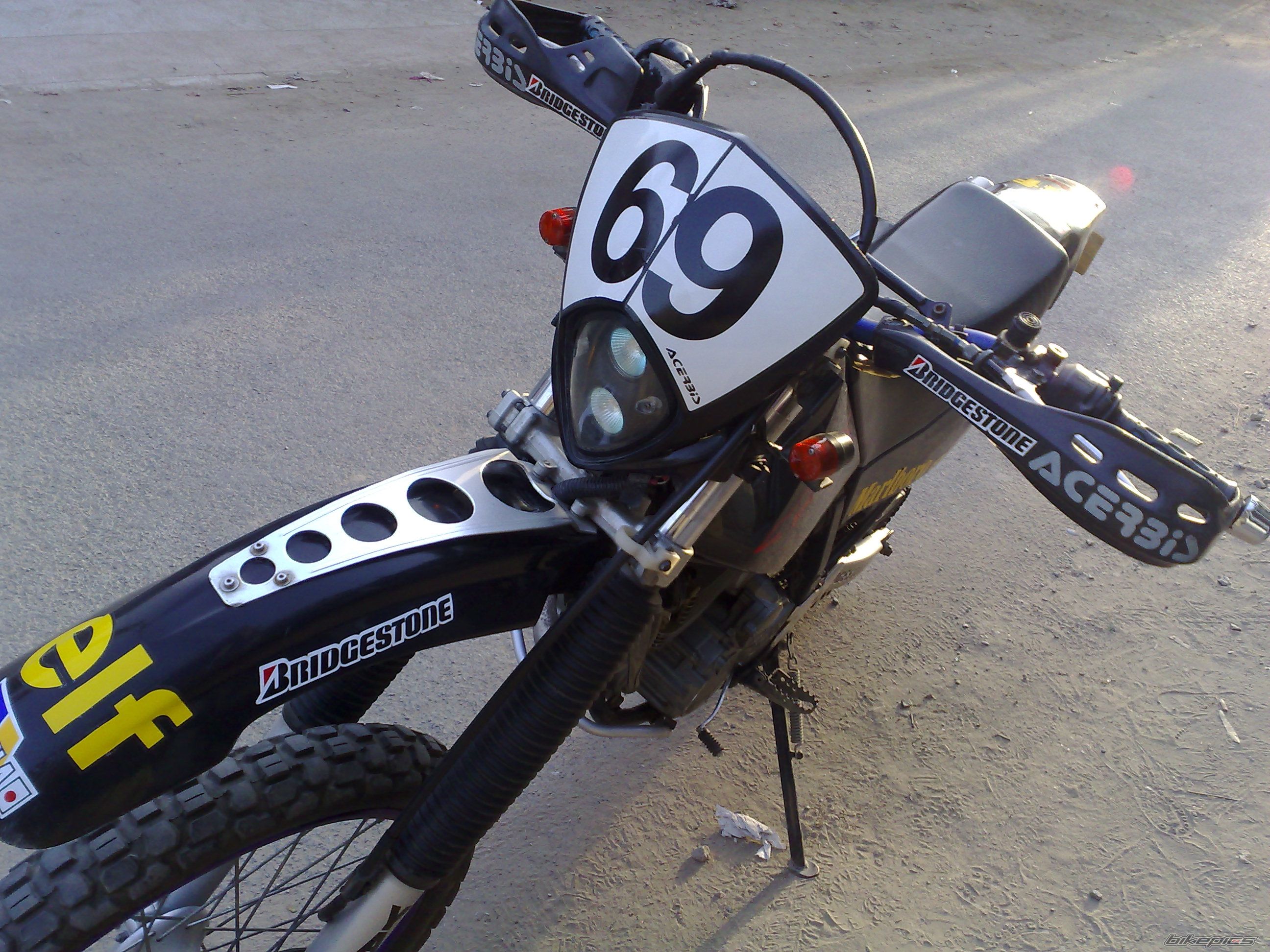 Photo 1041682