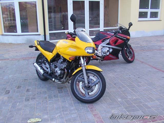 Photo 1041773