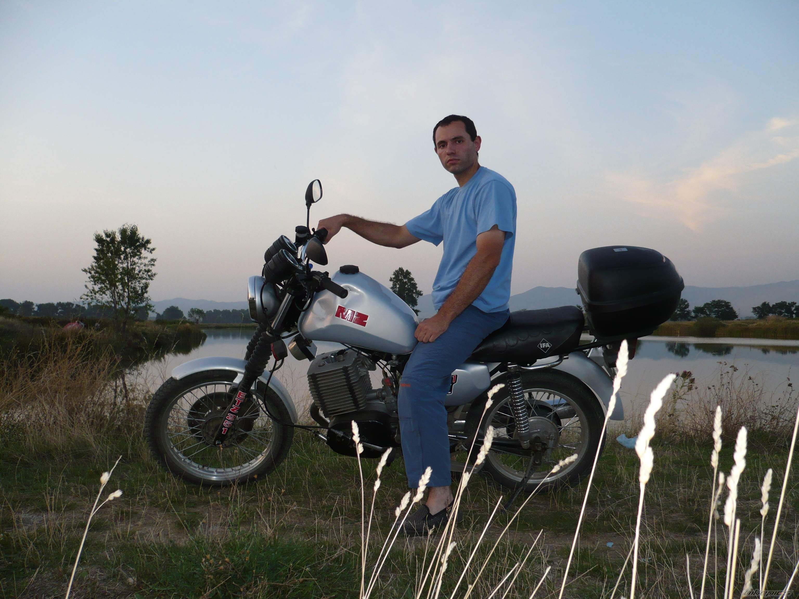 Bike Photo 1041831