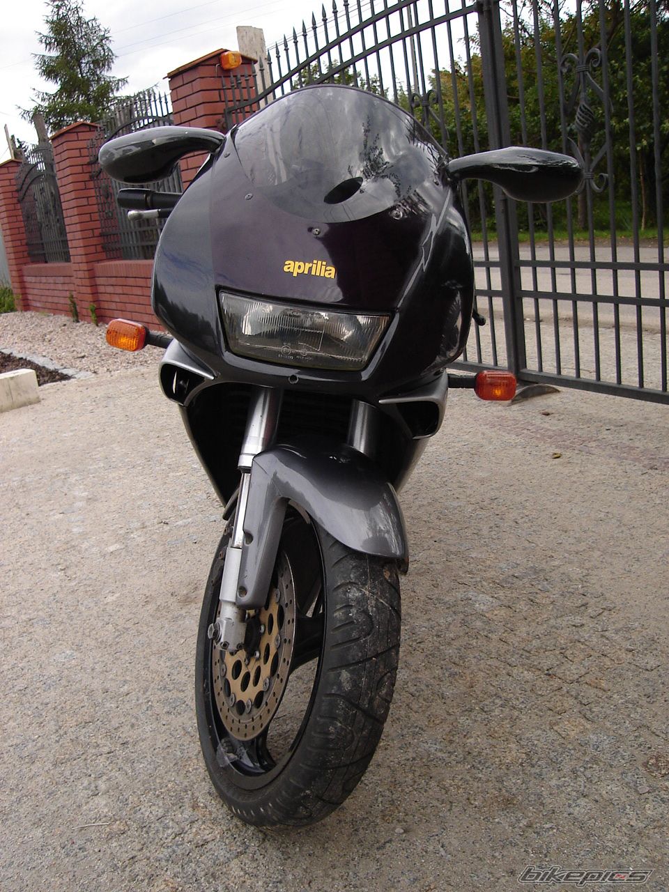 Photo 1041840