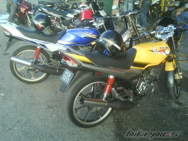 Photo 1042037
