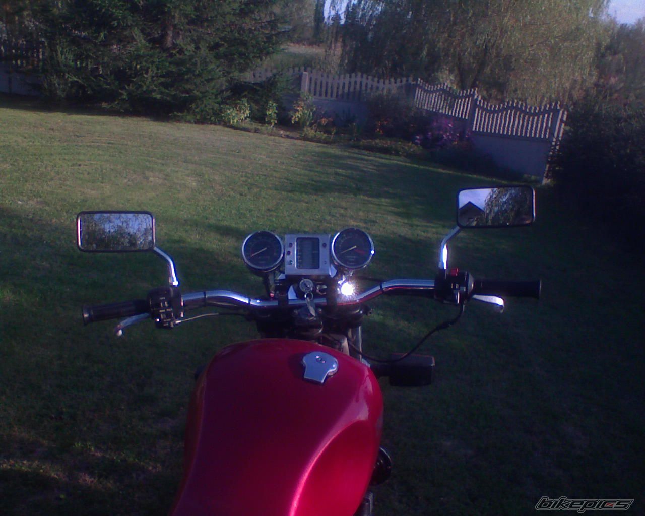 Photo 1042082