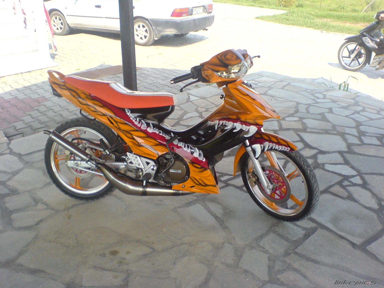Photo 1042178