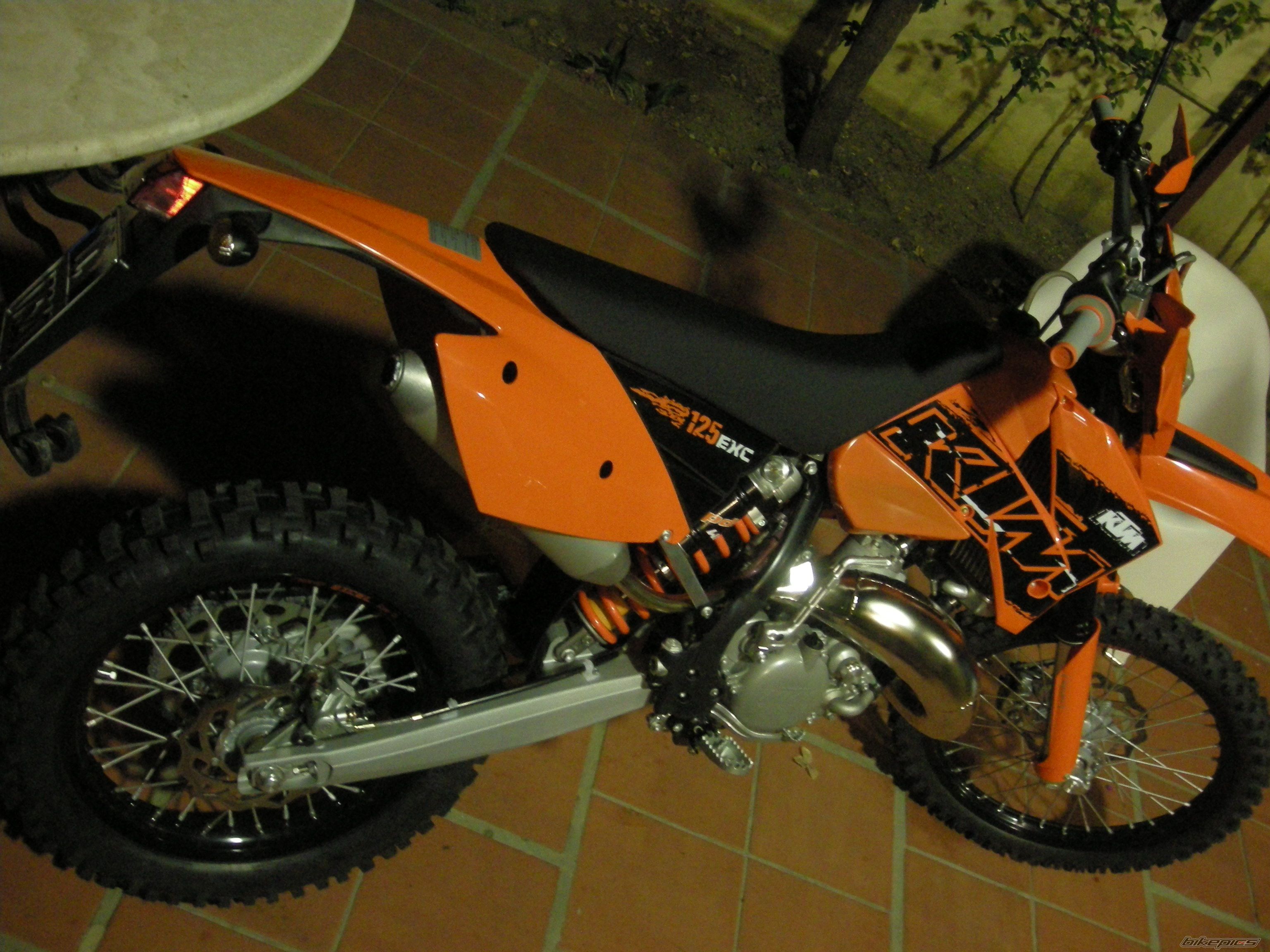 Photo 1042182