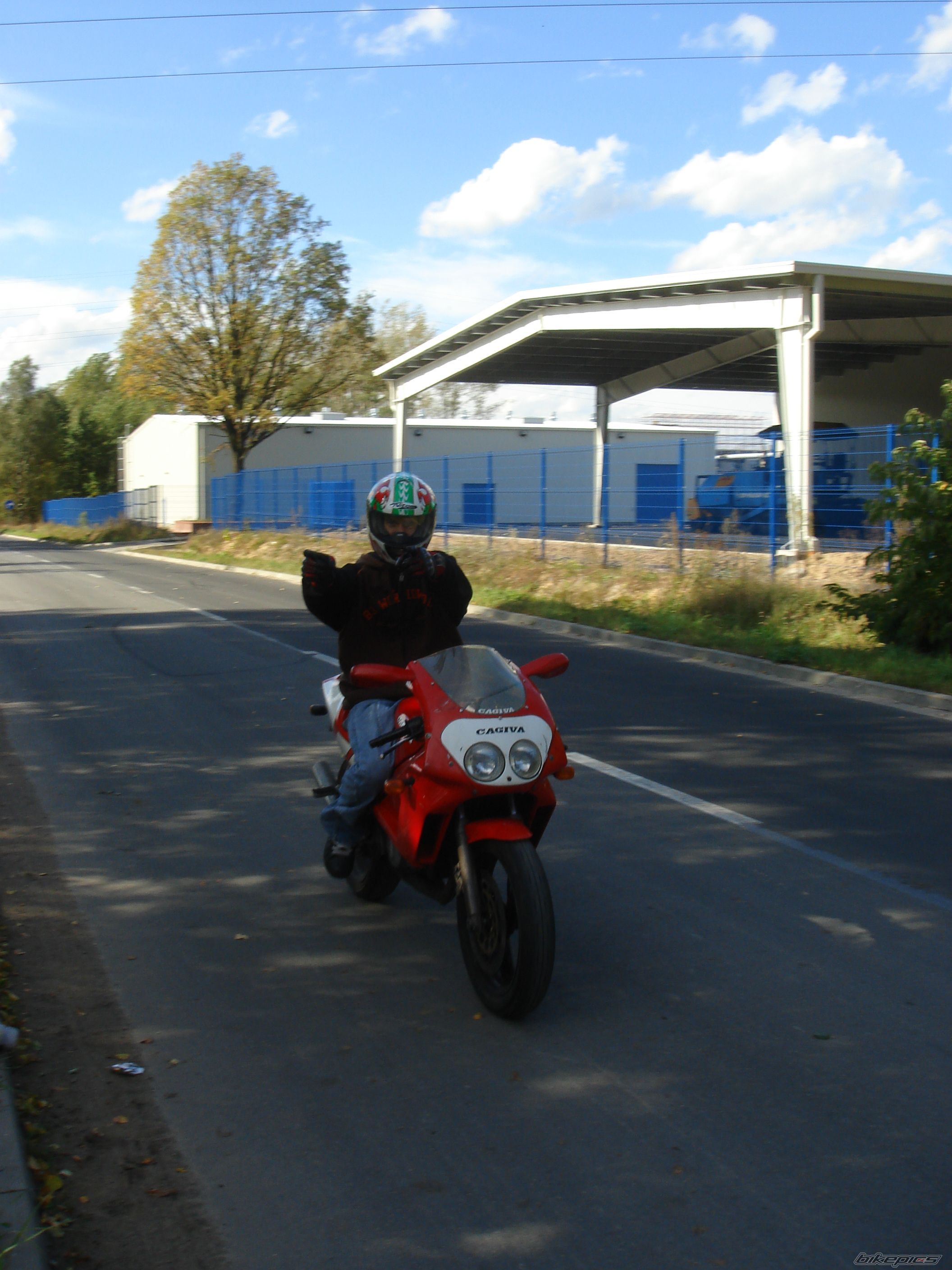Bike Photo 1042255