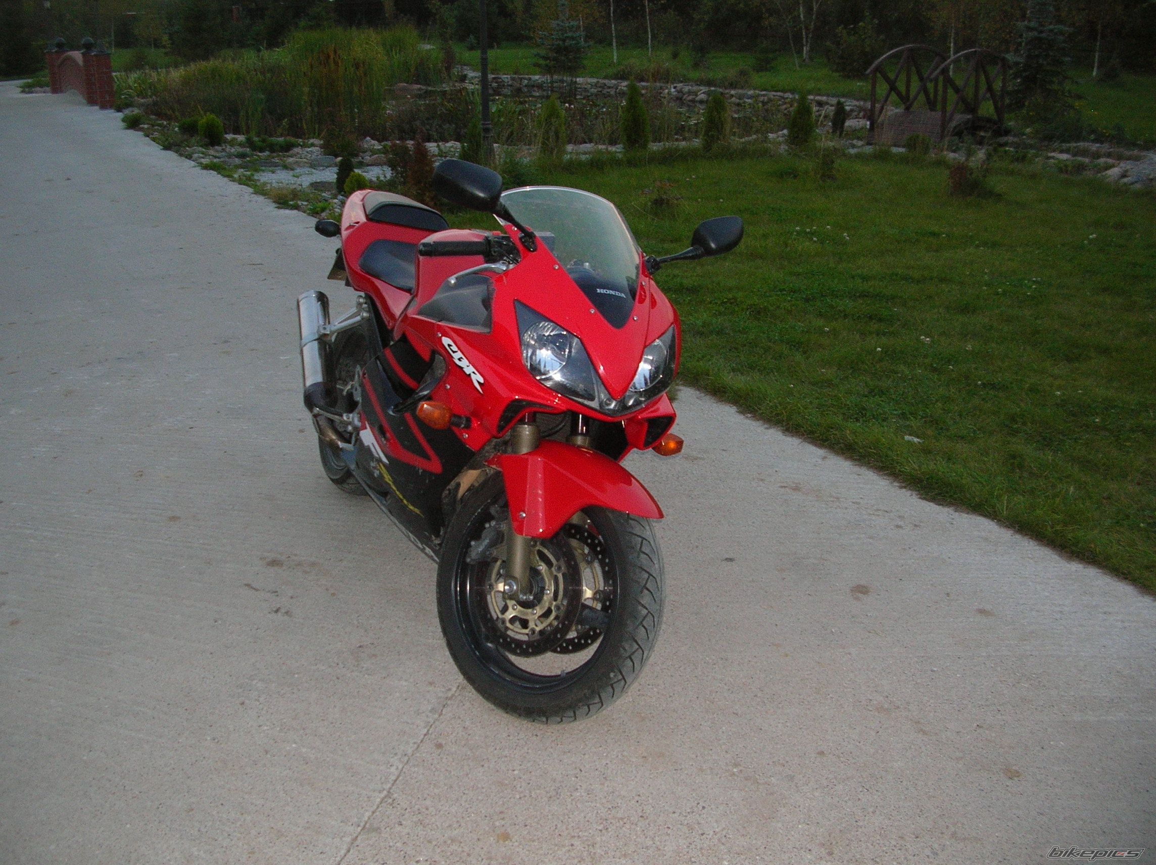 Photo 1042289