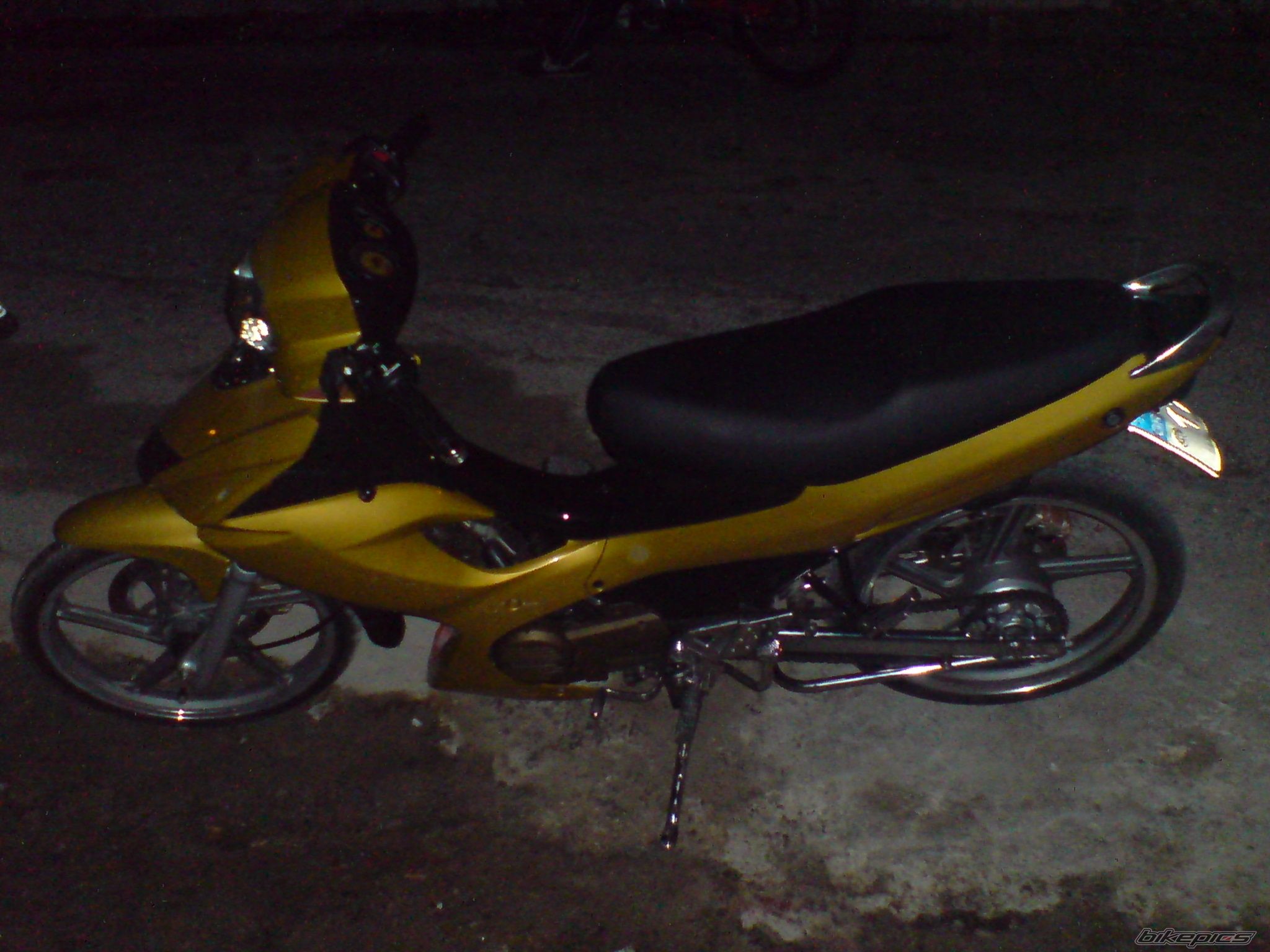 Photo 1042375