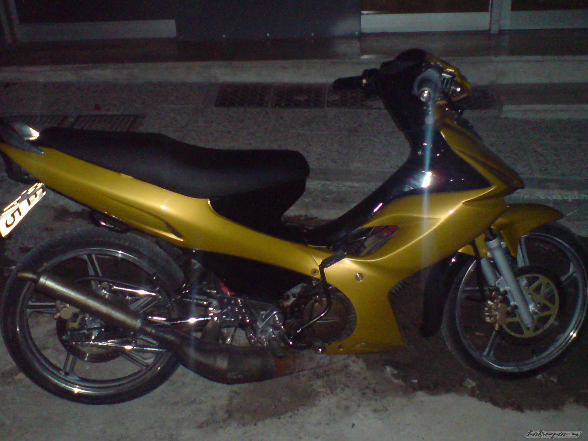 Photo 1042380