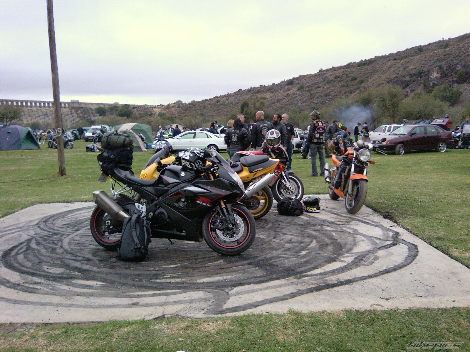 Photo 1042779