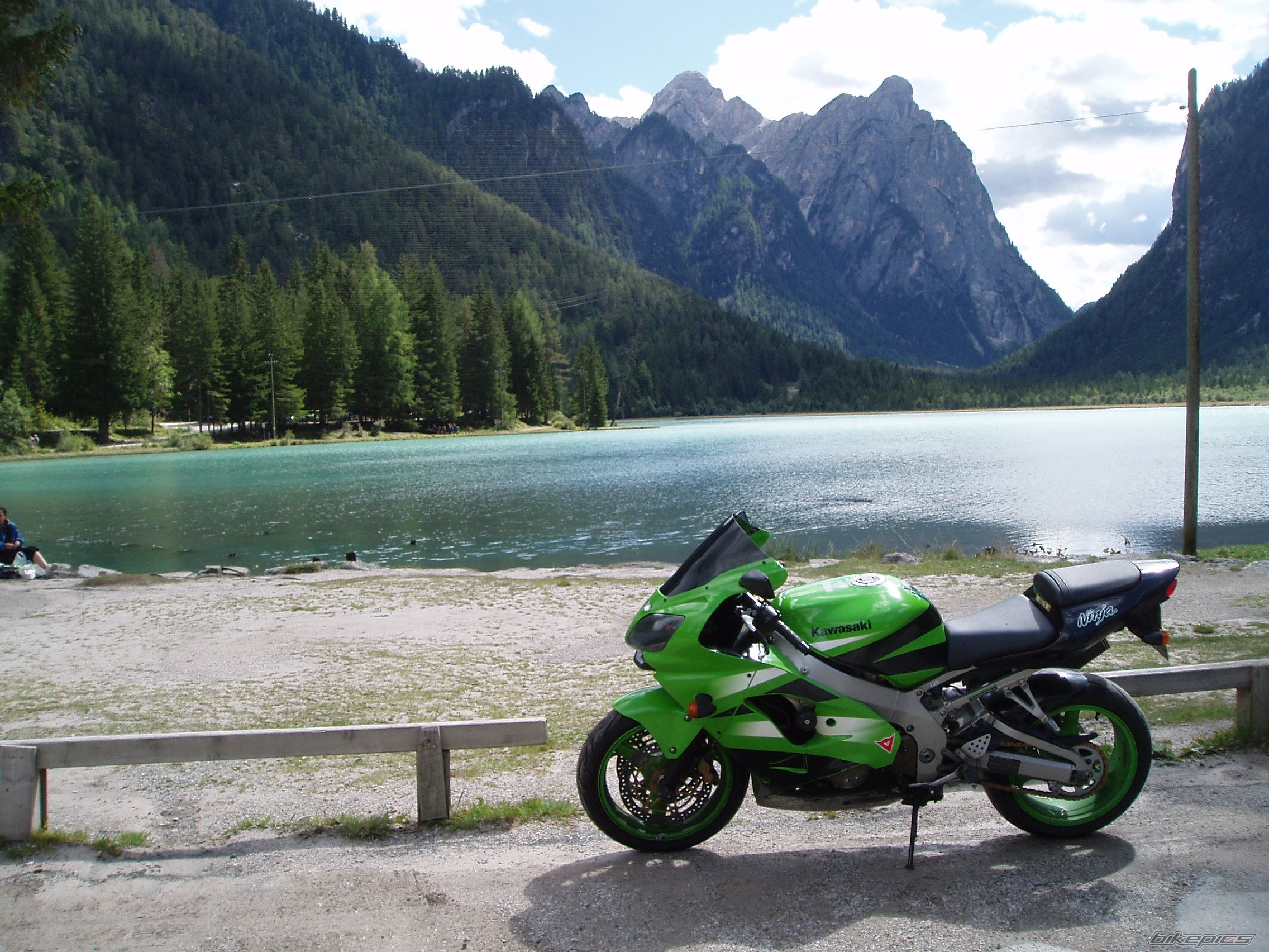 Bike Photo 1042811