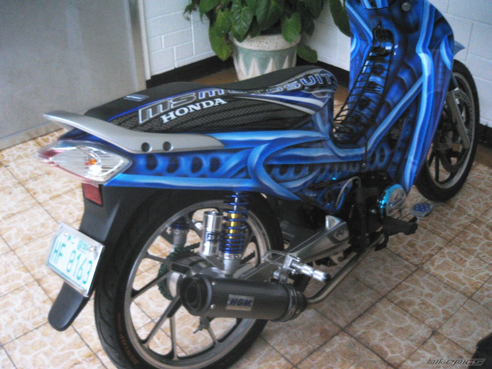 Bike Photo 1042882