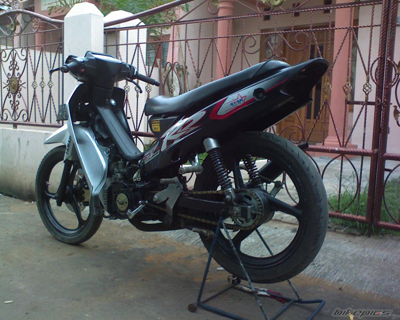 Photo 1042955