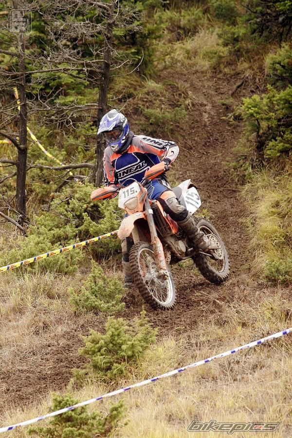Photo 1043142
