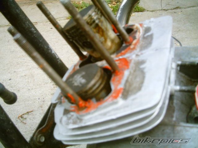 Photo 1043216