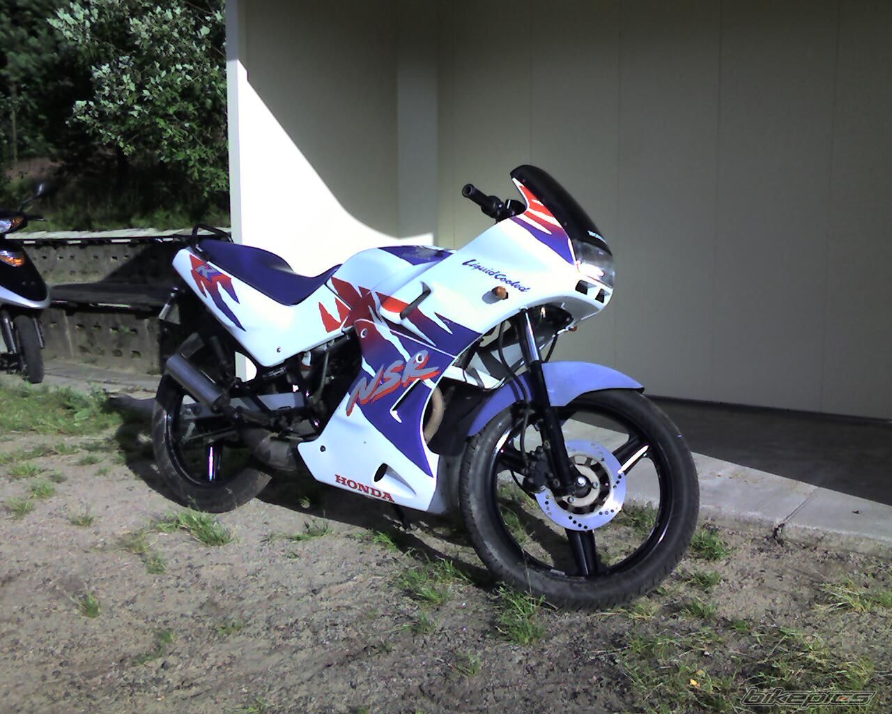 Photo 1043402