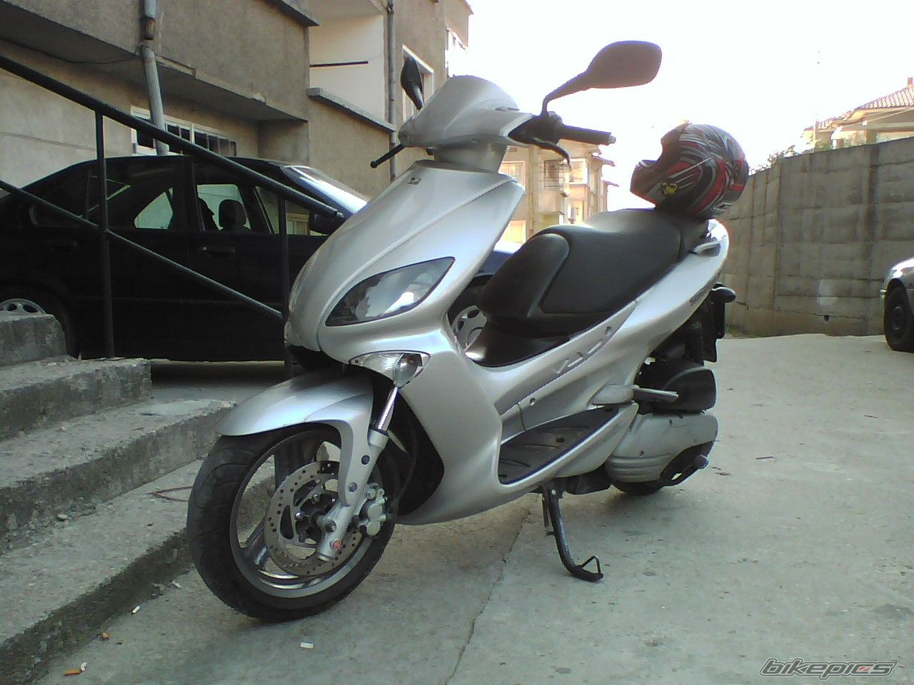 Photo 1043464