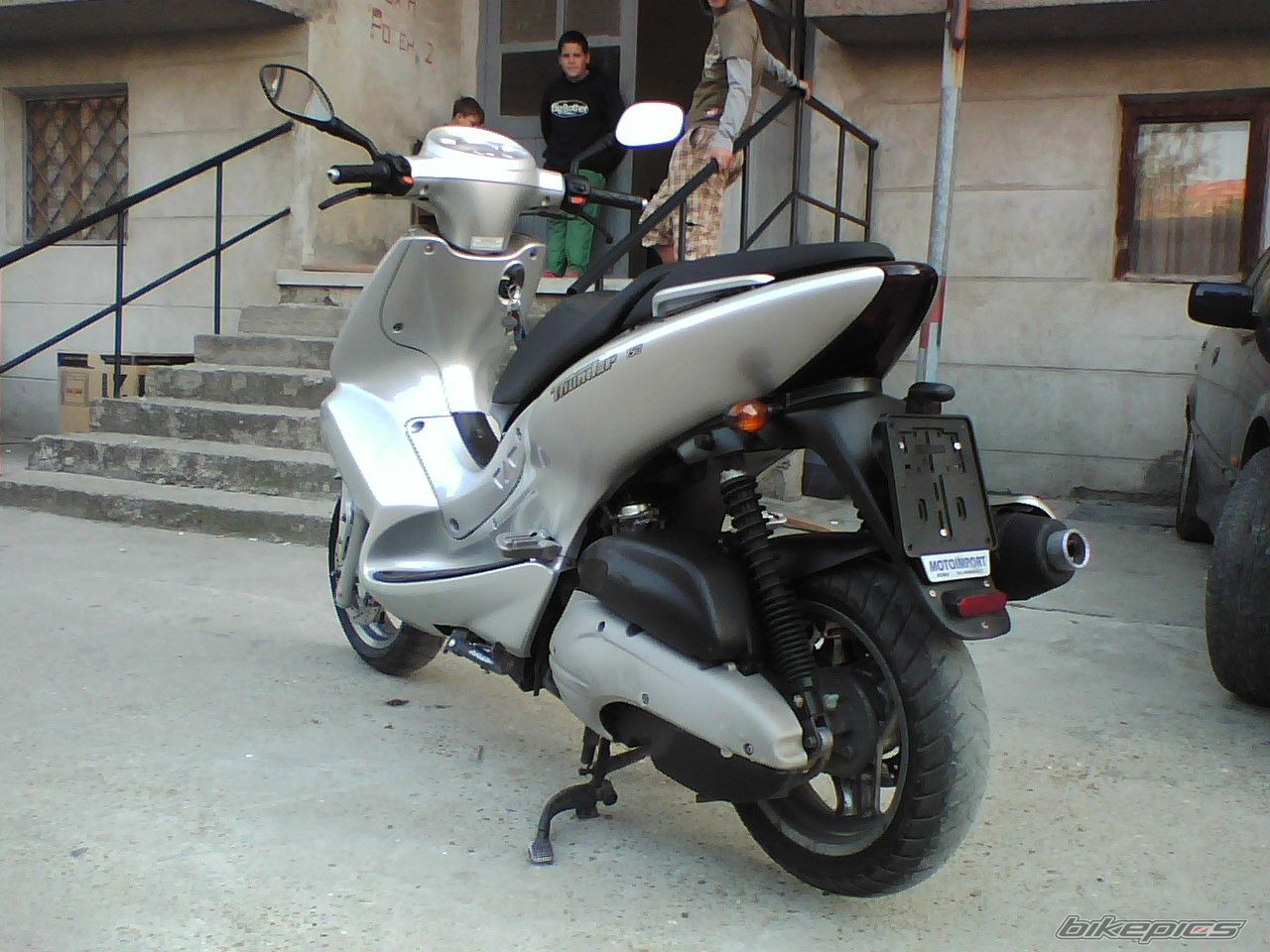 Photo 1043465
