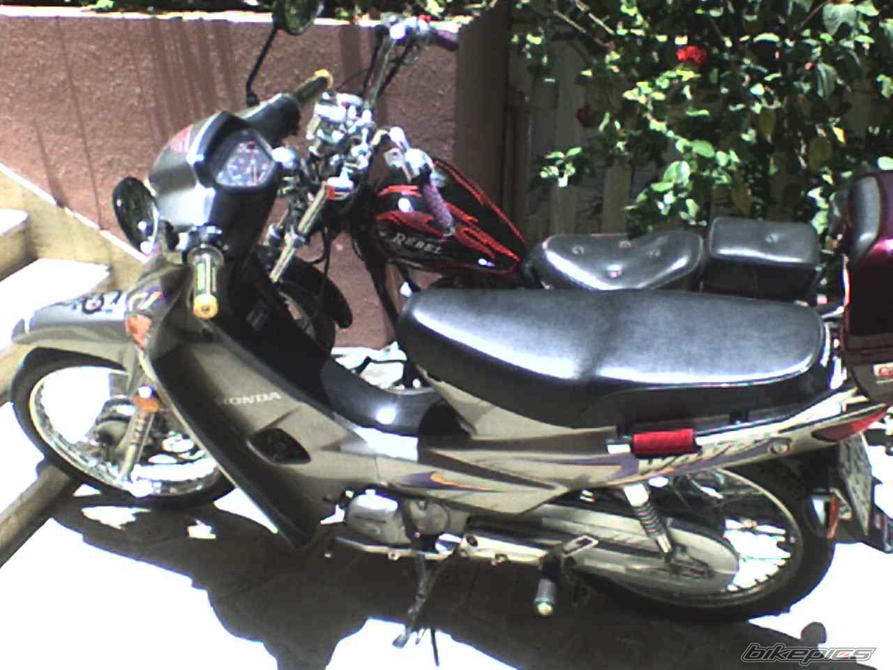 Photo 1043629