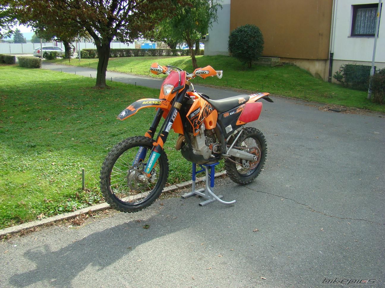 Bike Photo 1043751