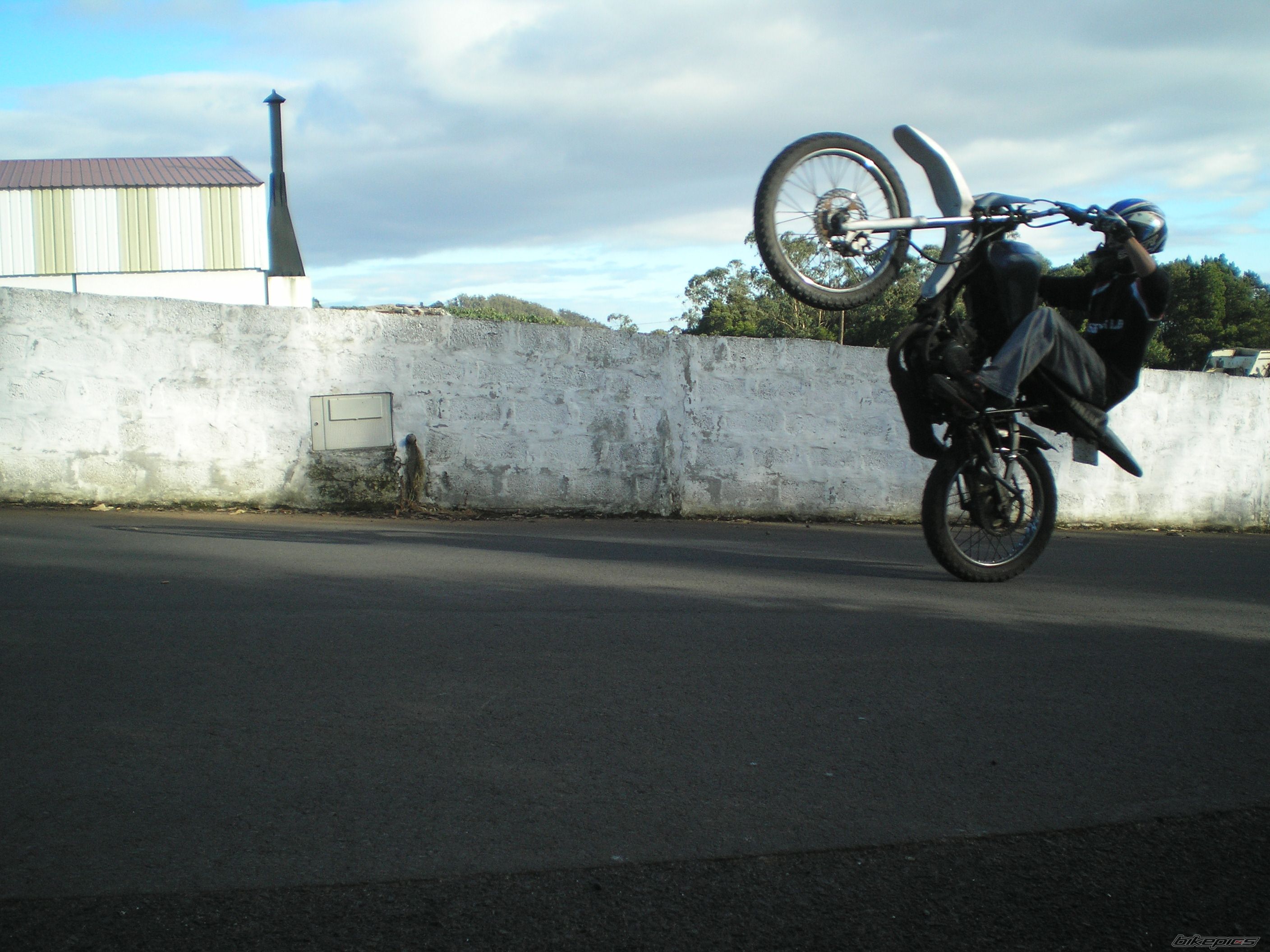 Photo 1043763