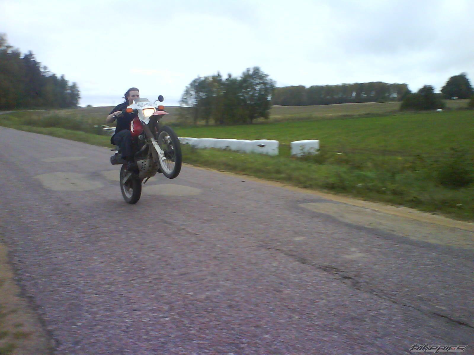 Bike Photo 1043937