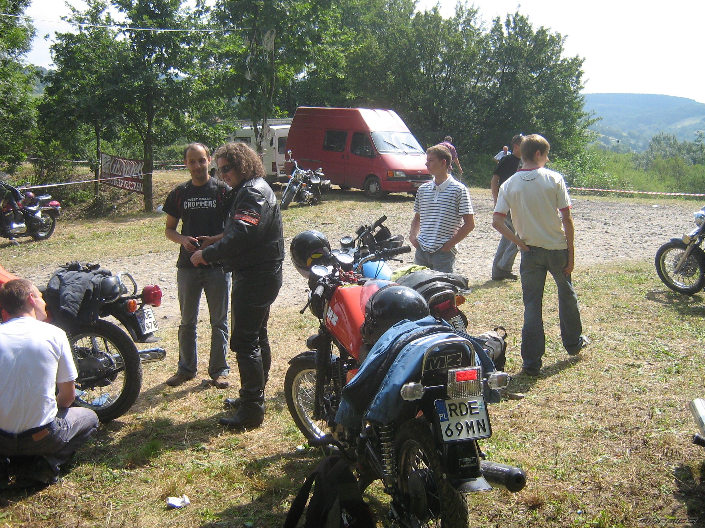 Photo 1044022