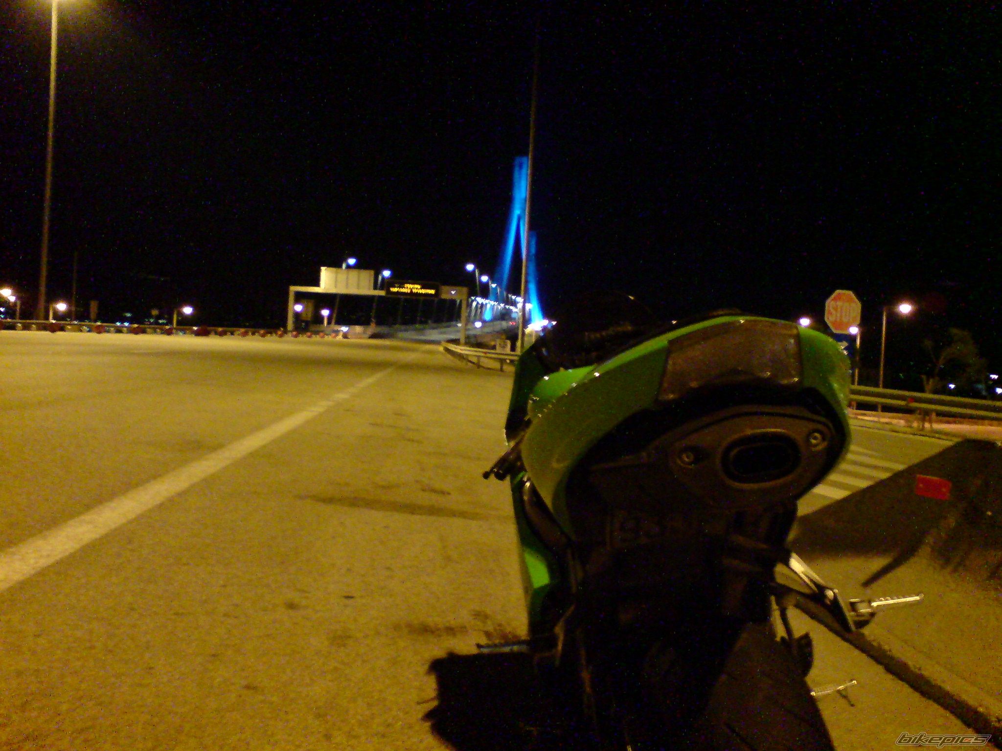 Photo 1044036