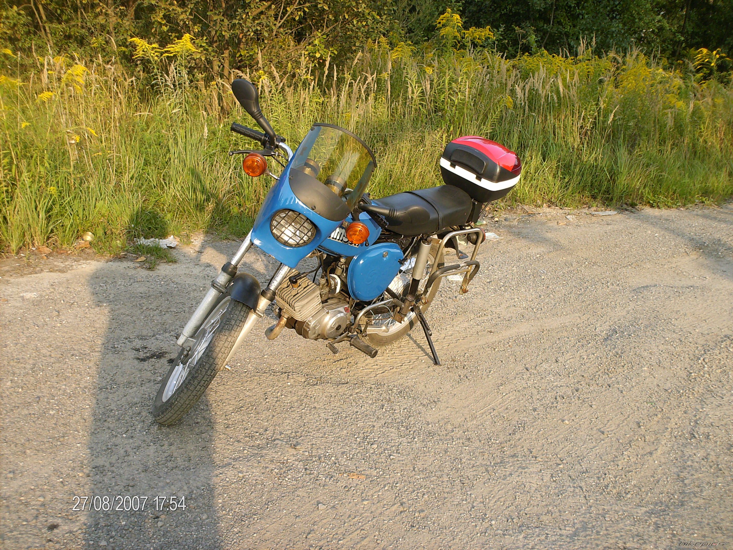Photo 1044102
