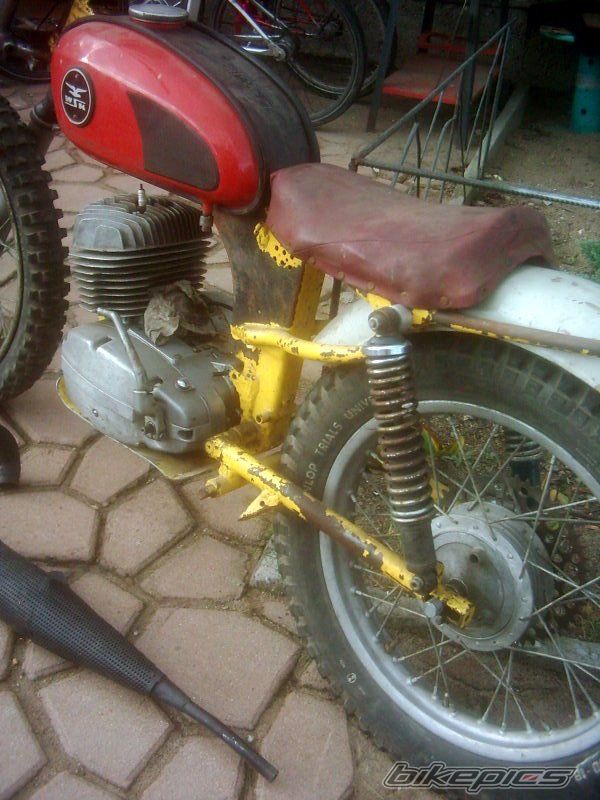 Photo 1044104