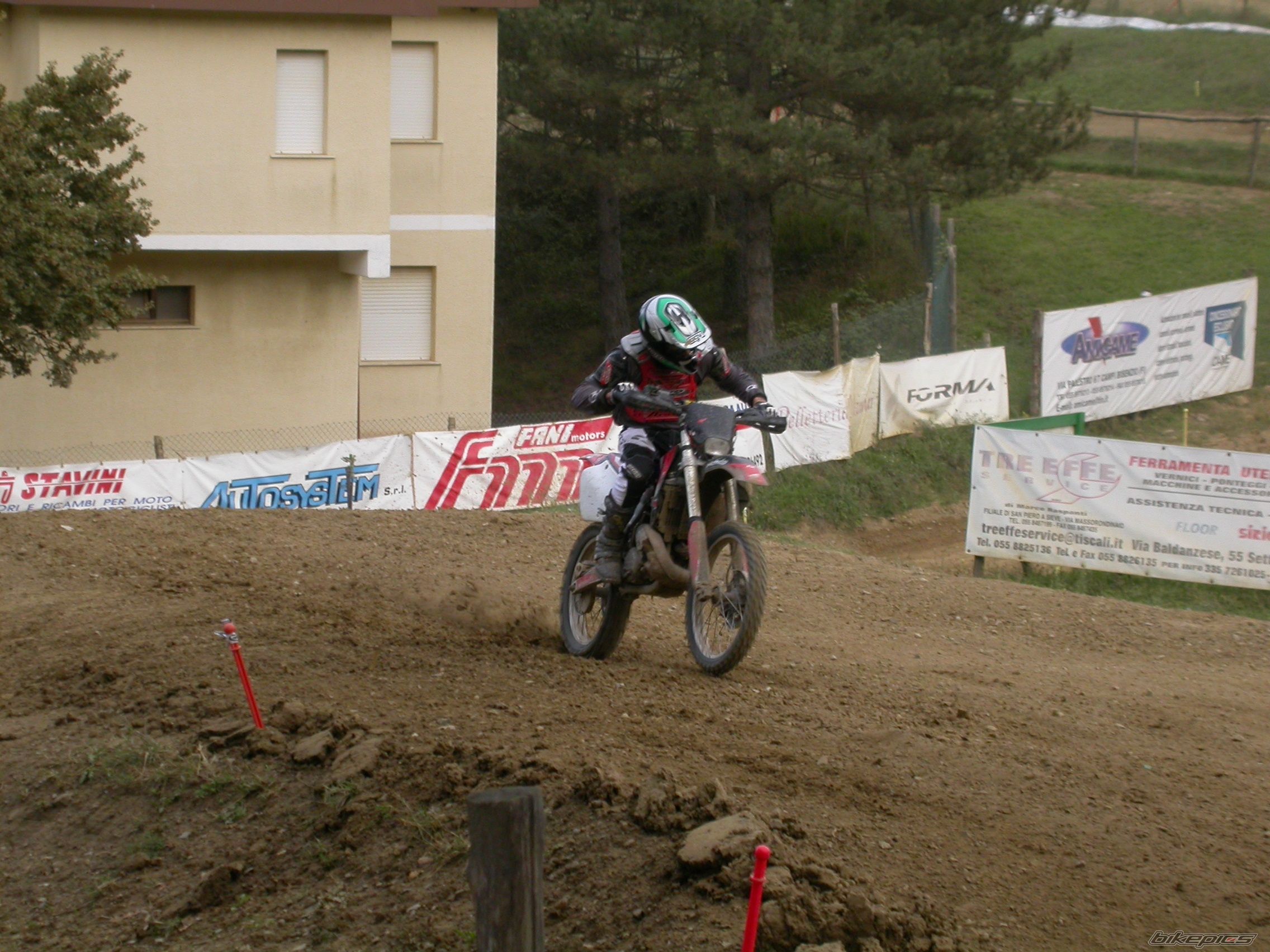 Photo 1044130
