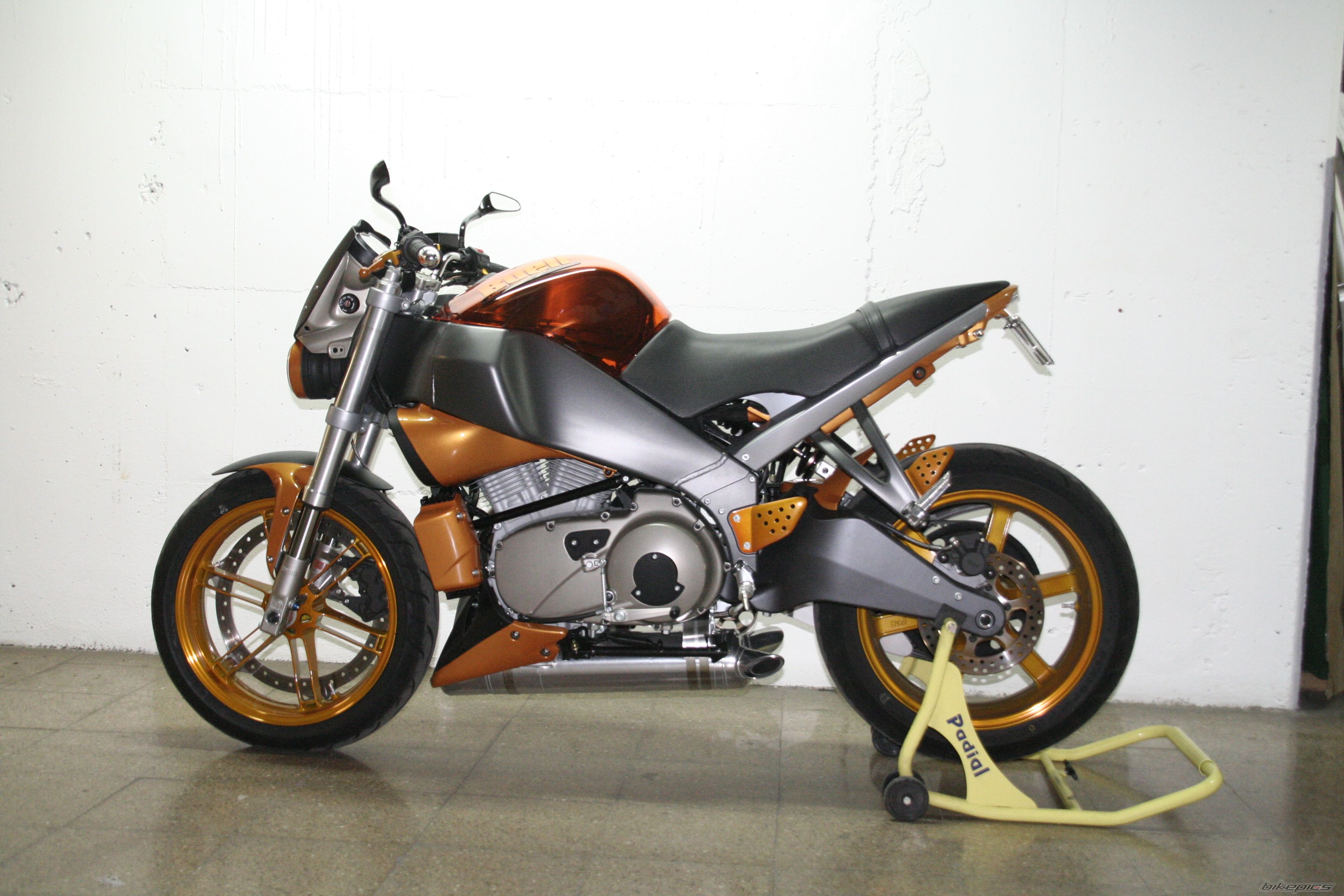 Bike Photo 1044184