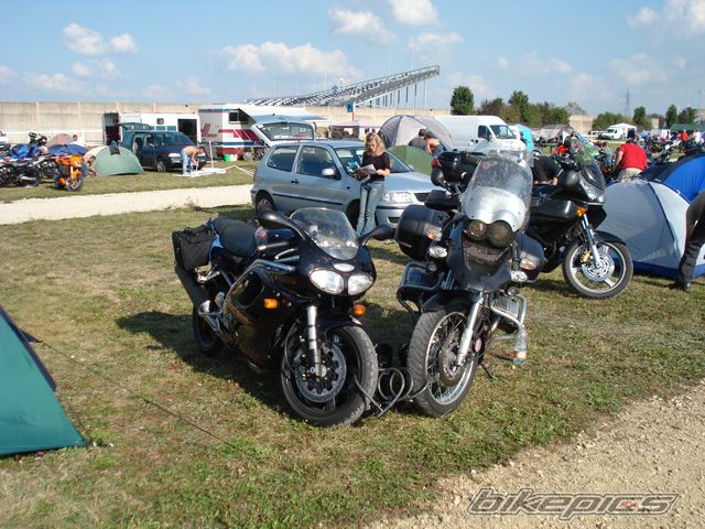 Photo 1044204