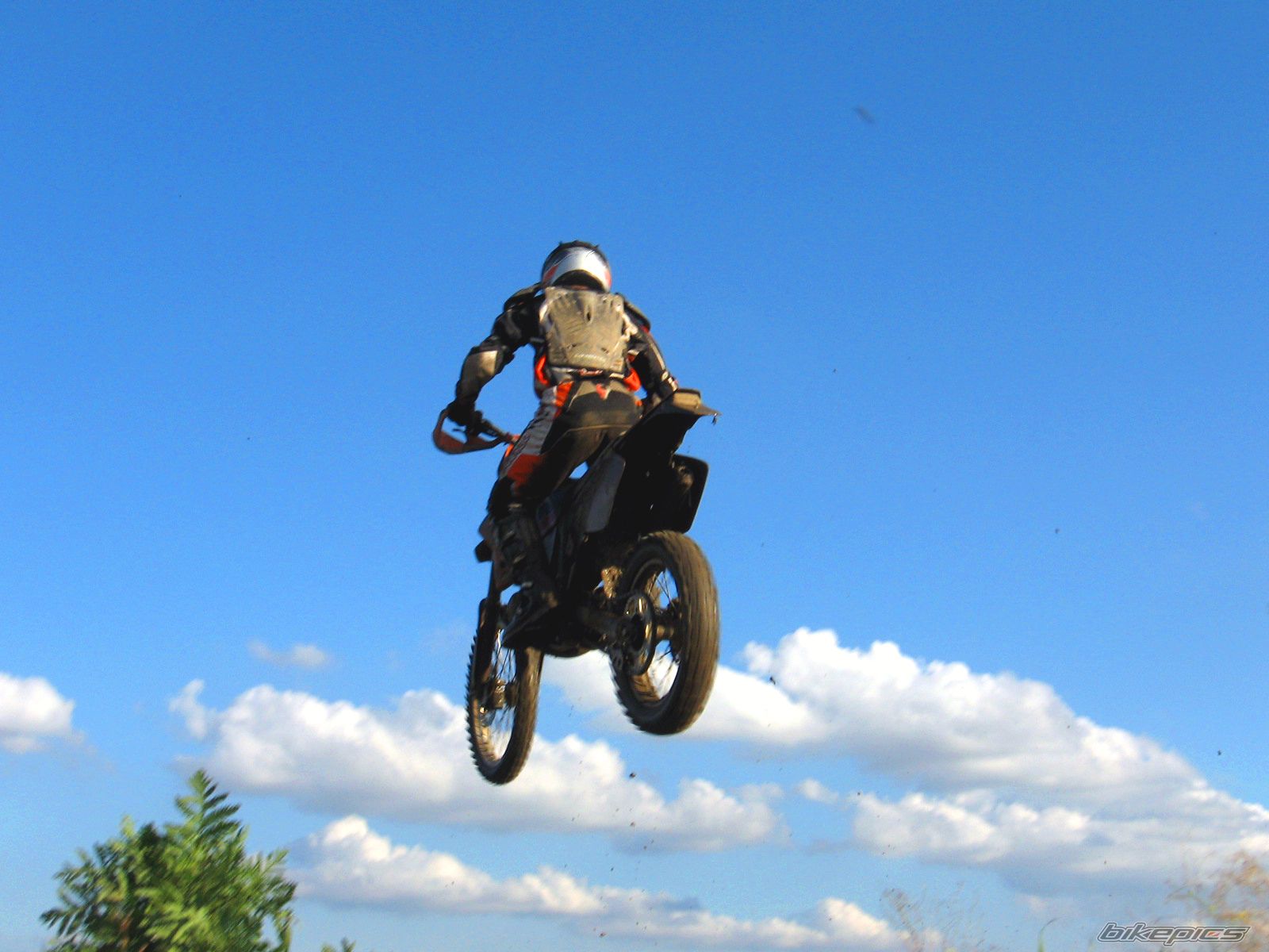 Bike Photo 1044327