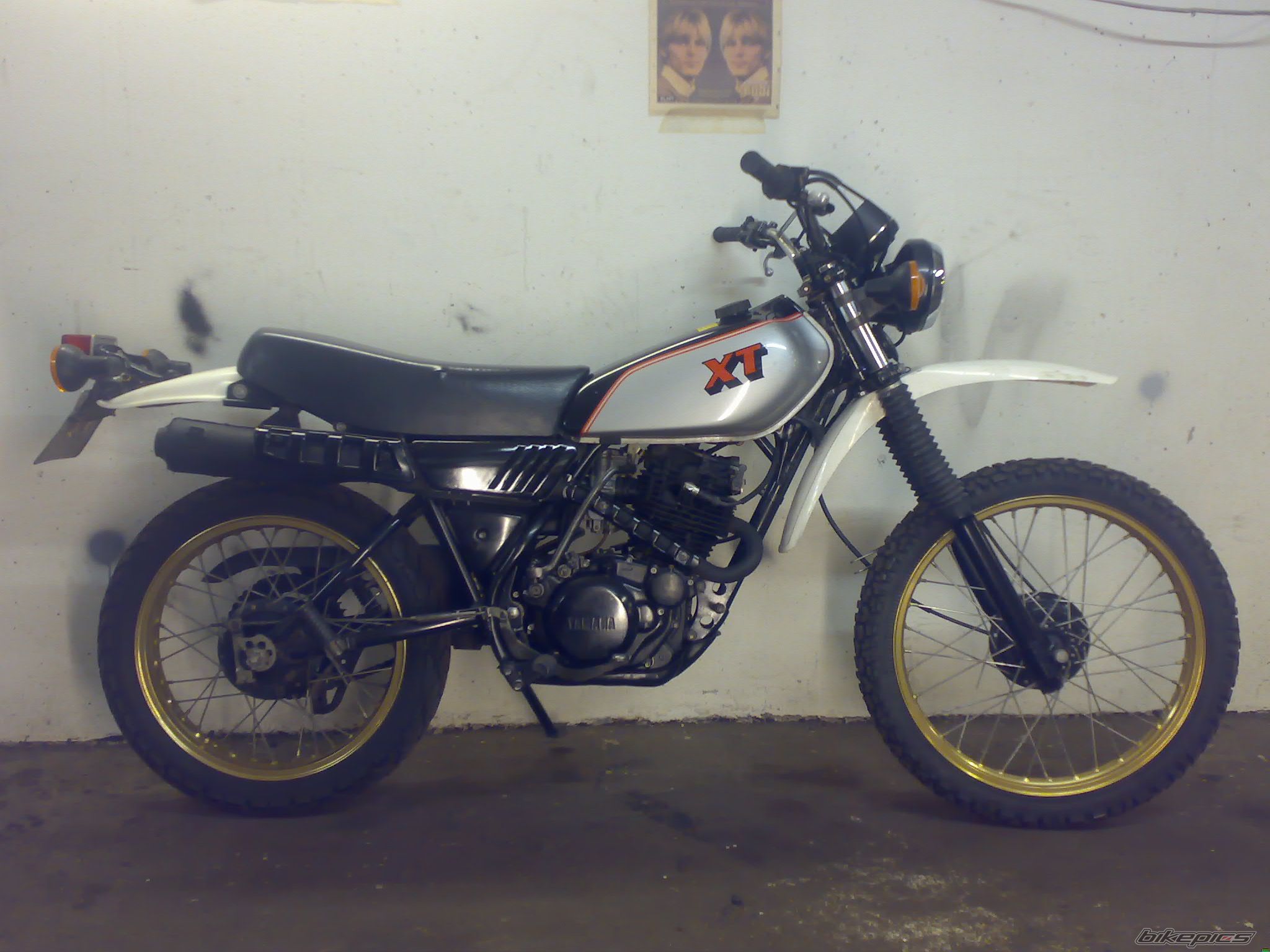 Photo 1044396