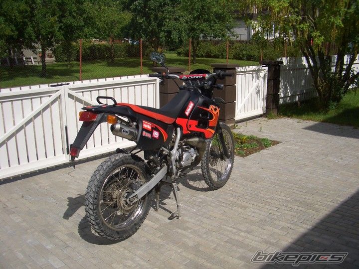 Photo 1044428
