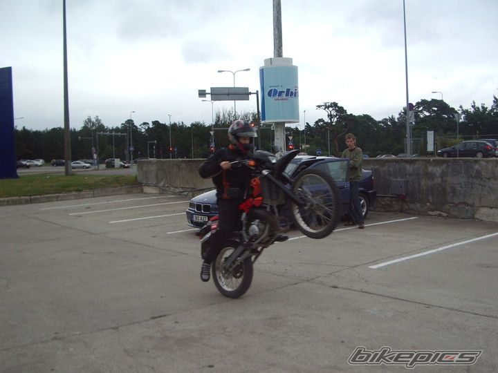 Photo 1044429