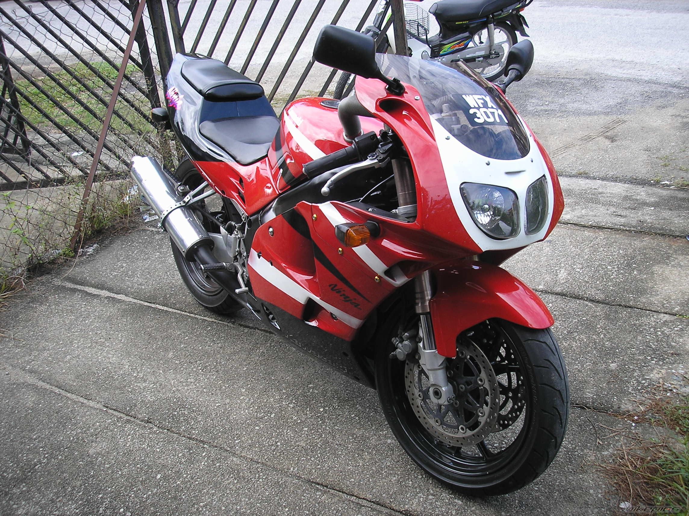 Photo 1044758