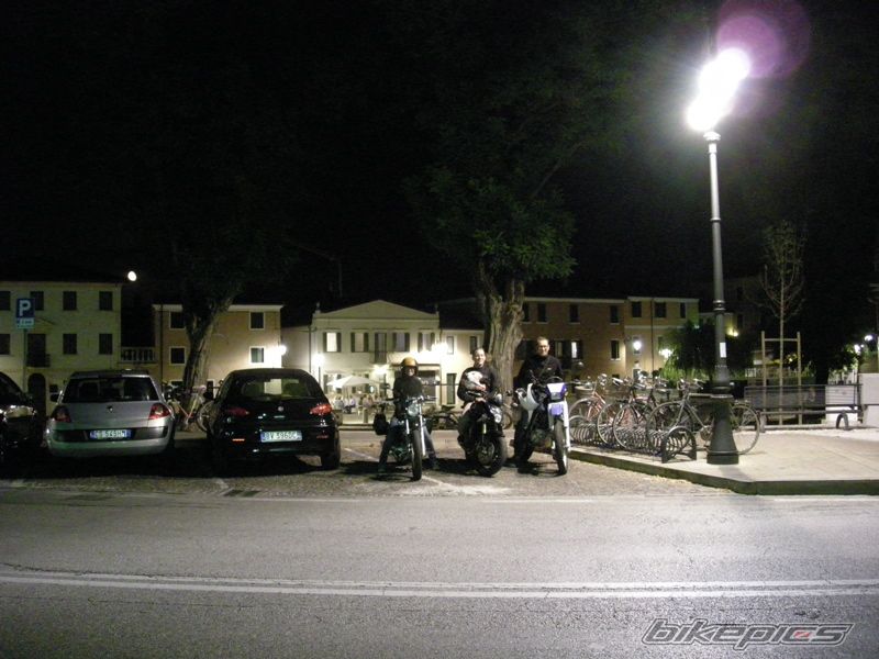 Photo 1044775