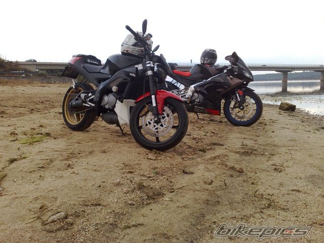 Photo 1044905