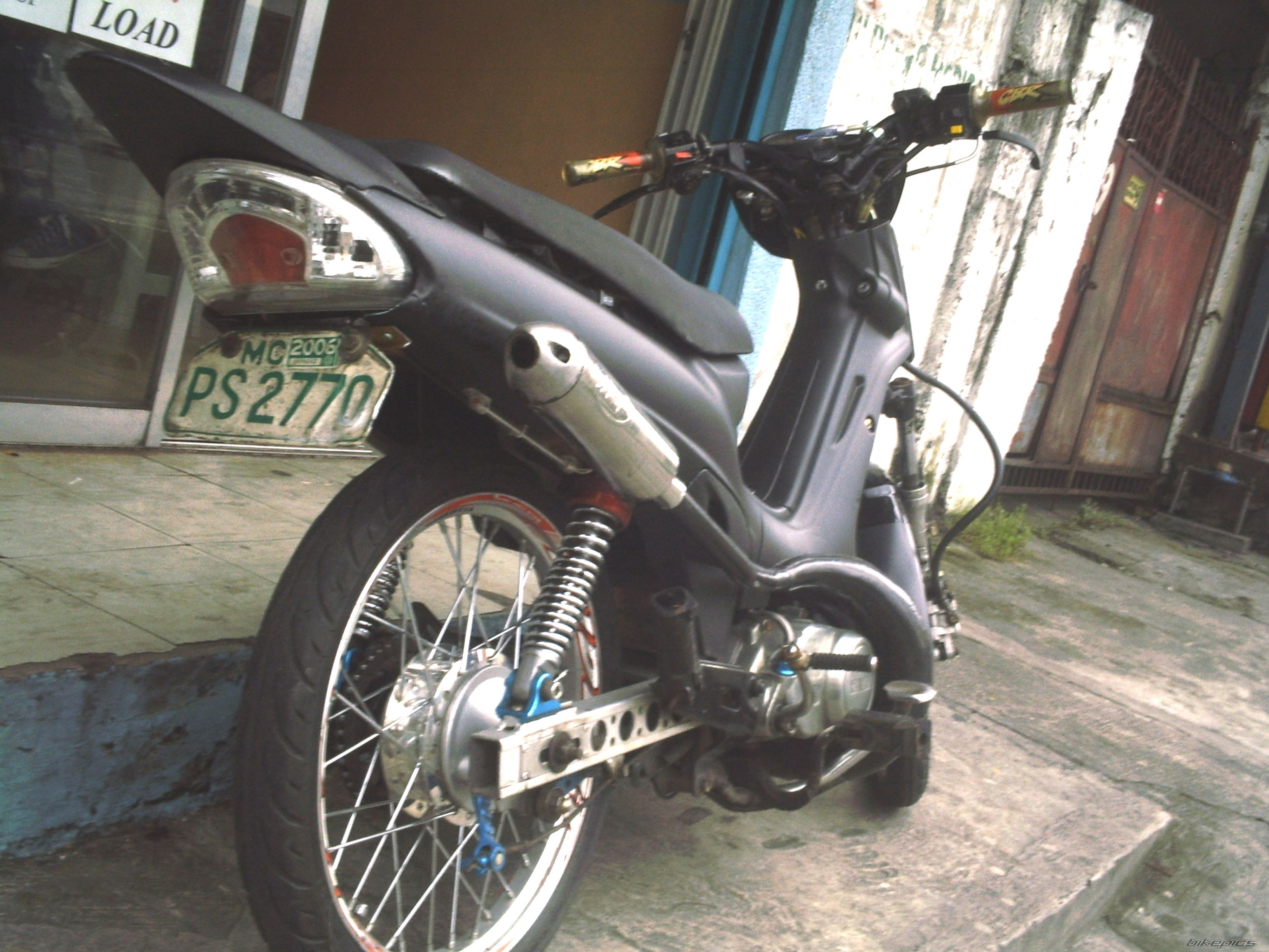 Photo 1044913