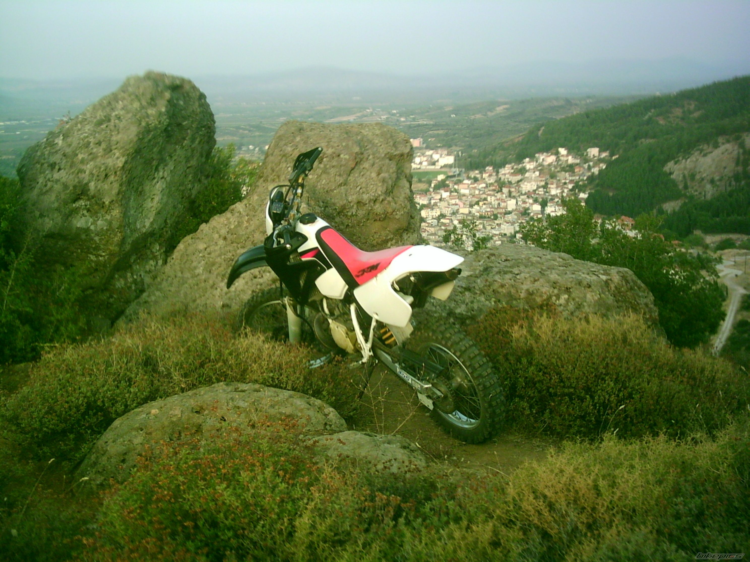 Photo 1044915