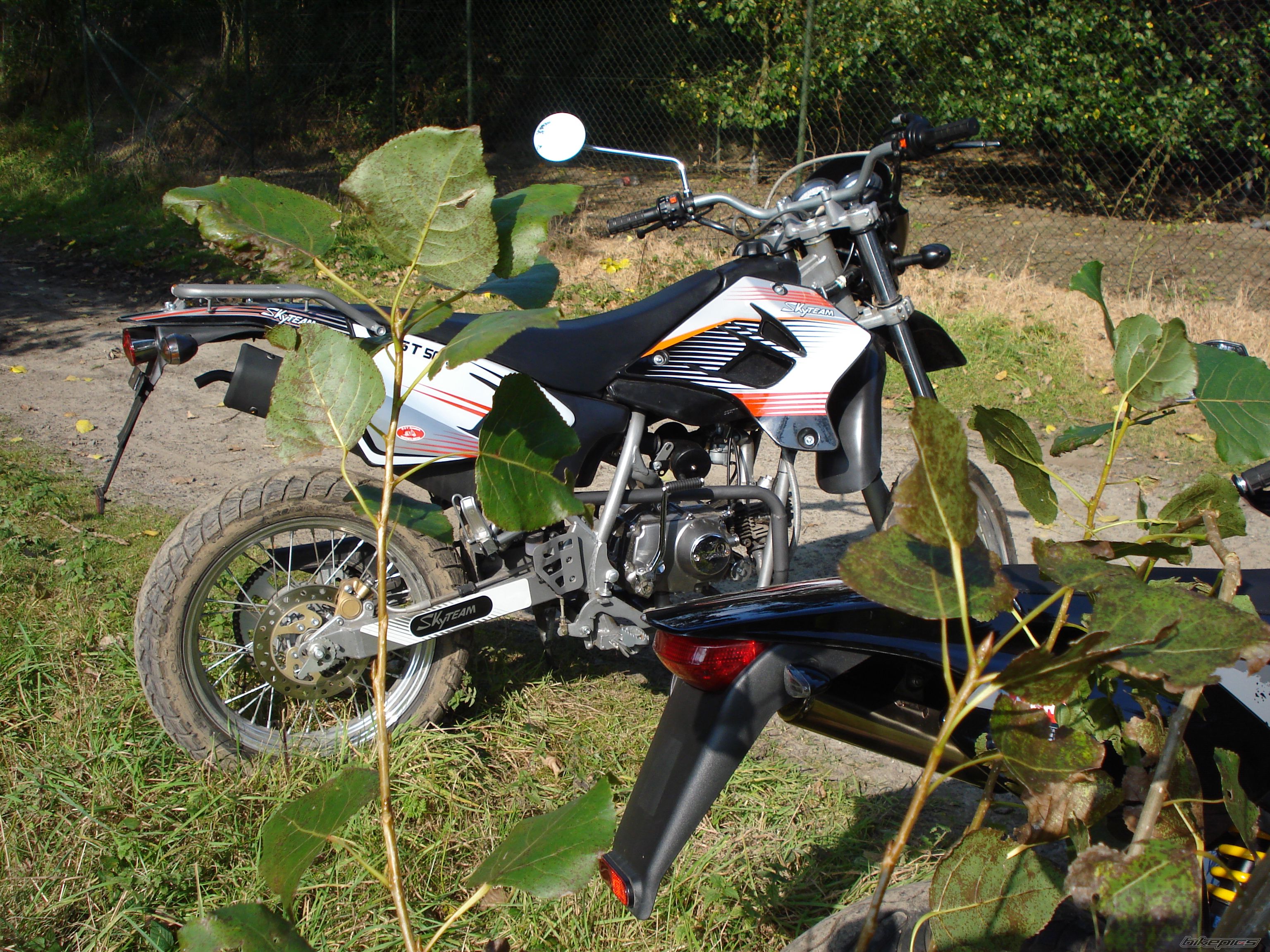 Photo 1045111