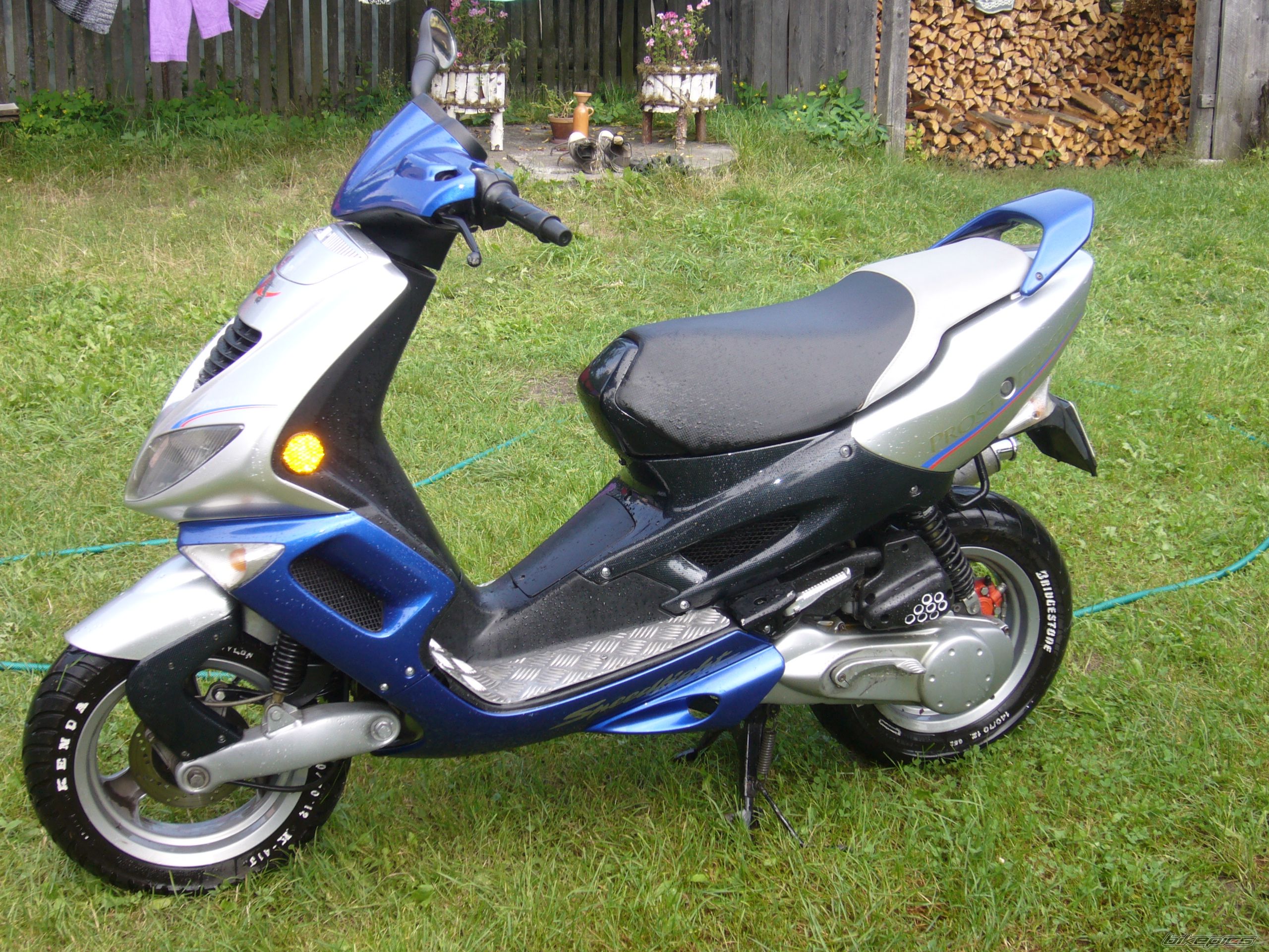 Photo 1045828